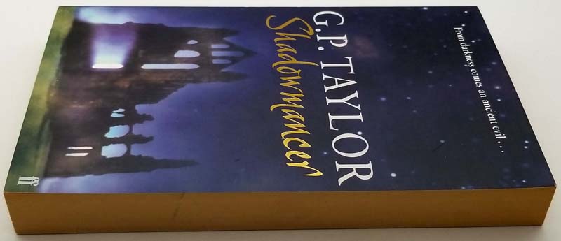 Shadowmancer - G. P. Taylor 2003 SIGNED