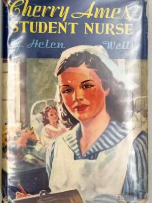 Cherry Ames #1 - Student Nurse - Helen Wells 1943 | 1st Edition