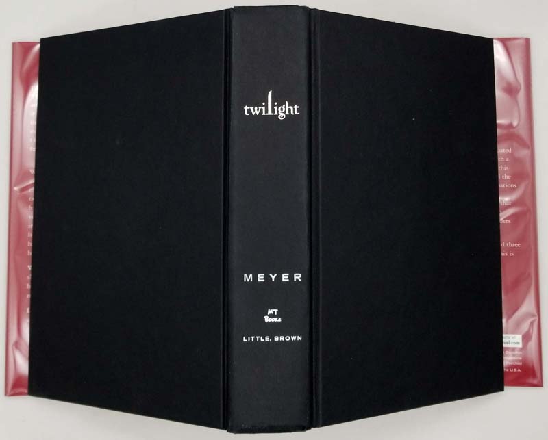 Twilight - Stephenie Meyer 2005 | 1st Edition