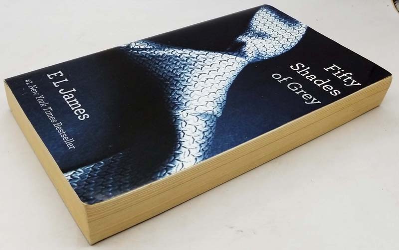 Fifty Shades of Grey - E. L. James 2012 | 1st Edition