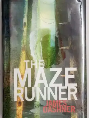 The Maze Runner - James Dashner 2009 | 1st Edition SIGNED