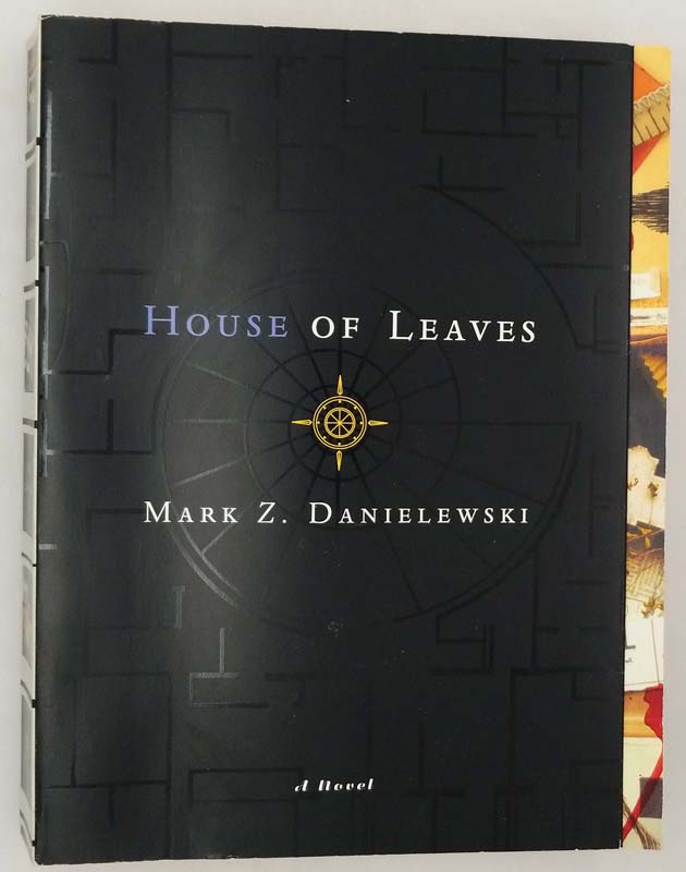 House of Leaves - Mark Z. Danielewski 2000