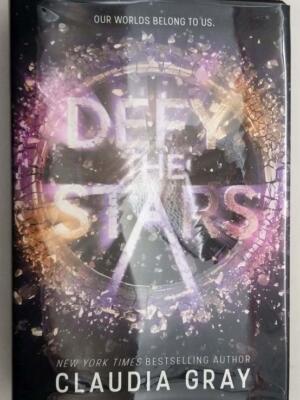 Defy the Stars - Claudia Gray 2017 | 1st Edition SIGNED