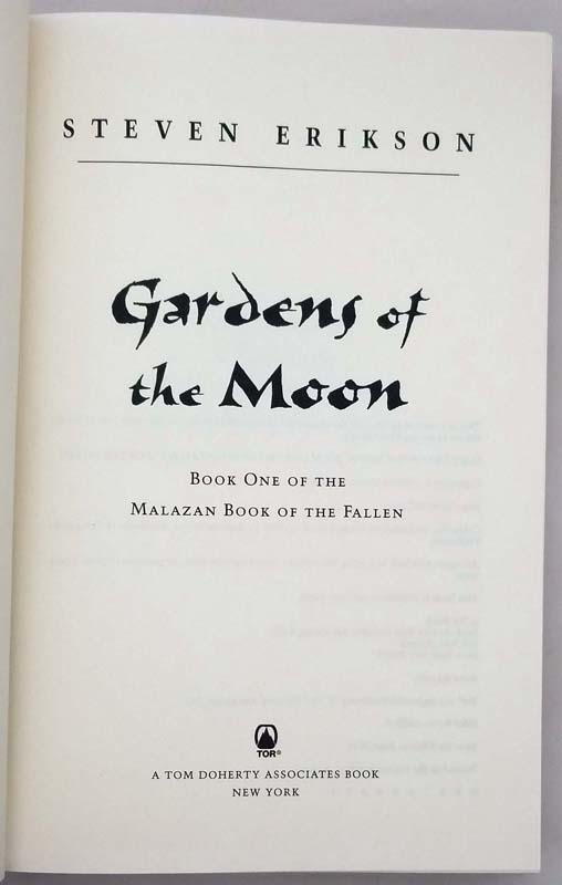 Gardens of the Moon (Malazan) - Steven Erikson 1999 | 1st Edition