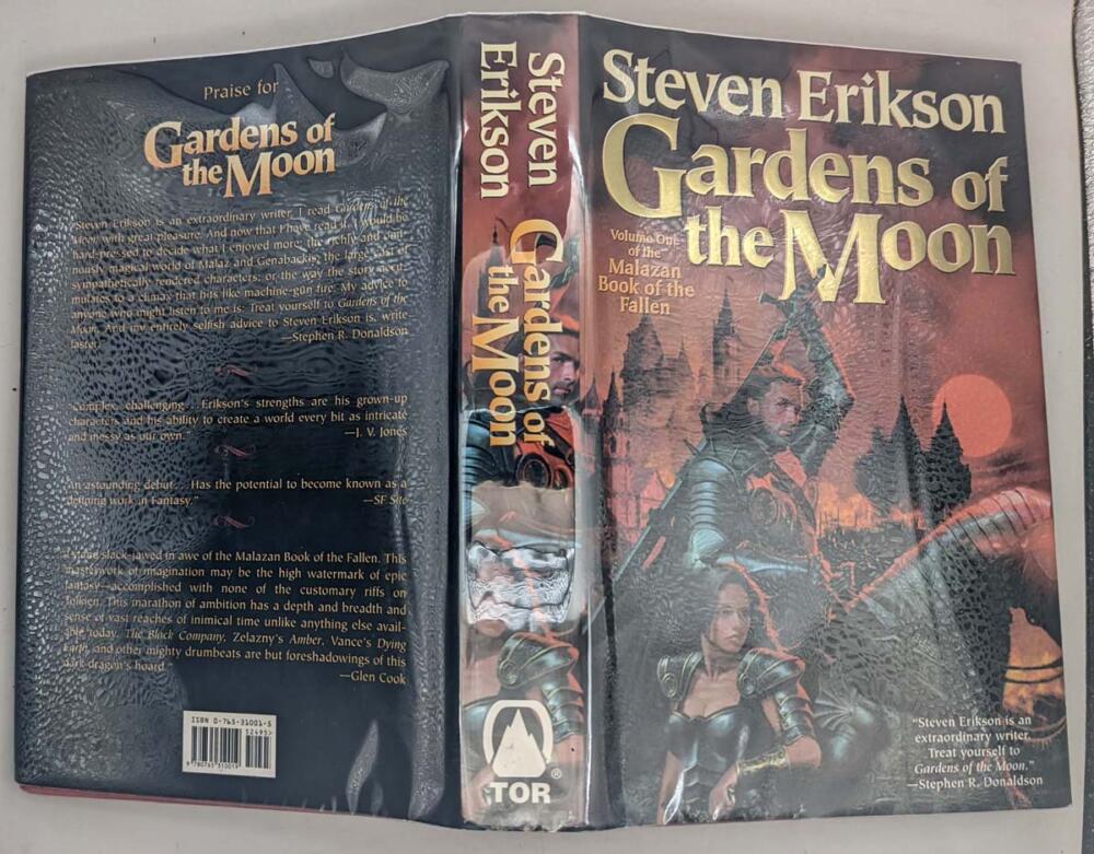 Gardens of the Moon (Malazan) - Steven Erikson 1999 | 1st Edition