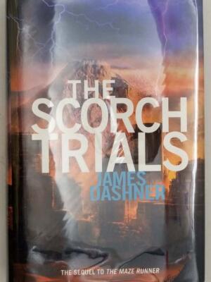 The Scorch Trials (Maze Runner 2) - James Dashner 2010 | 1st Edition