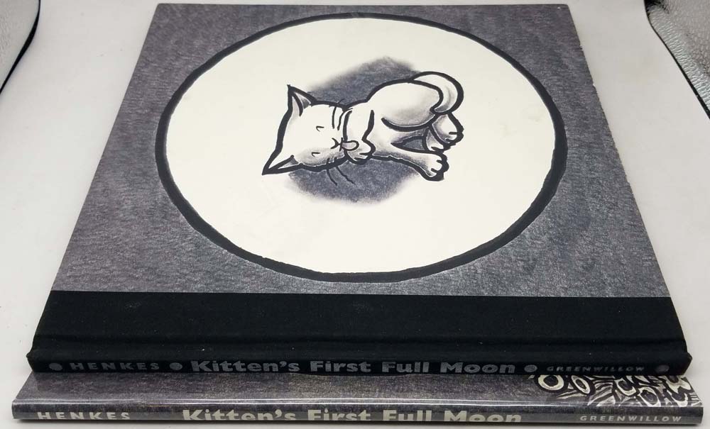 Kitten's First Full Moon - Kevin Henkes 2004 | 1st Edition