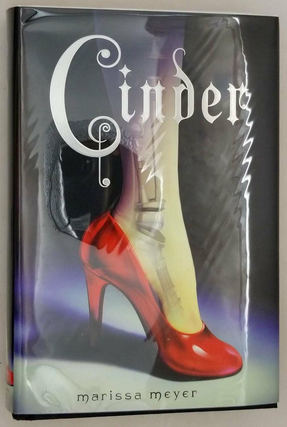 Cinder: (Book 1 Lunar Chronicles) - Marissa Meyer 2012 | 1st Edition SIGNED