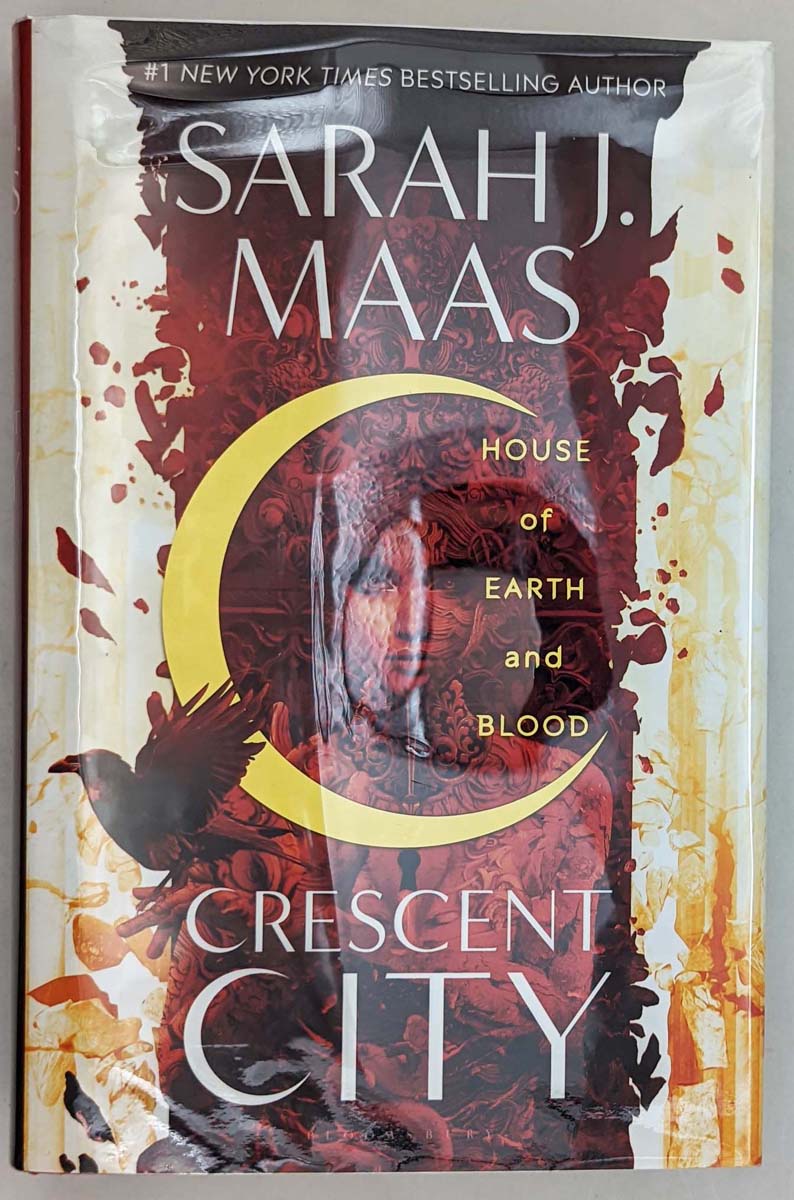 Crescent City - House of Earth and Blood - Book 1 – Mítica Books