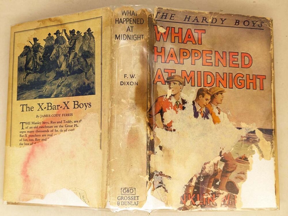 Hardy Boys #10 - What Happened at Midnight 1931