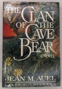 The Clan of the Cave Bear - Jean M. Auel 1980 | 1st Edition
