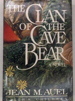 The Clan of the Cave Bear - Jean M. Auel 1980 | 1st Edition